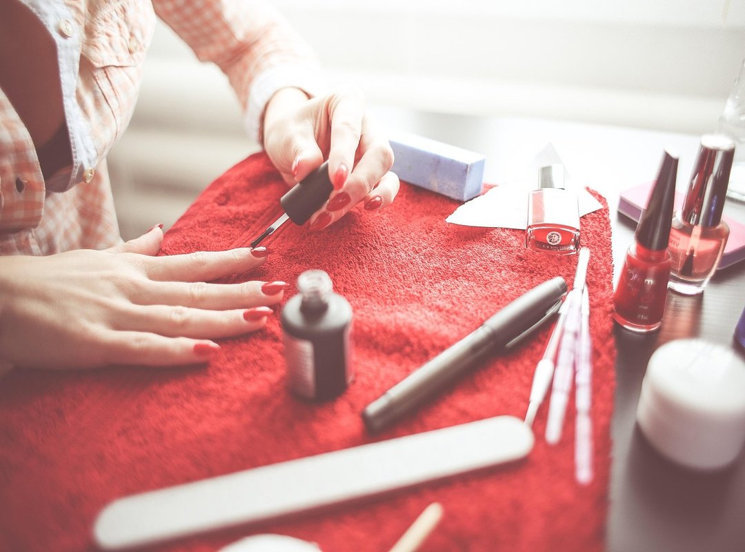 How to Get the Perfect Baddie Nails at Your Salon