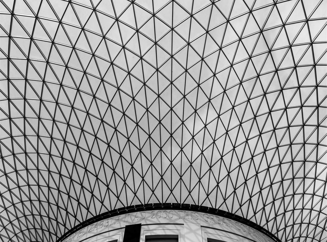 Beyond the Feed: Exploring Stories, Reels, and Live Sessions